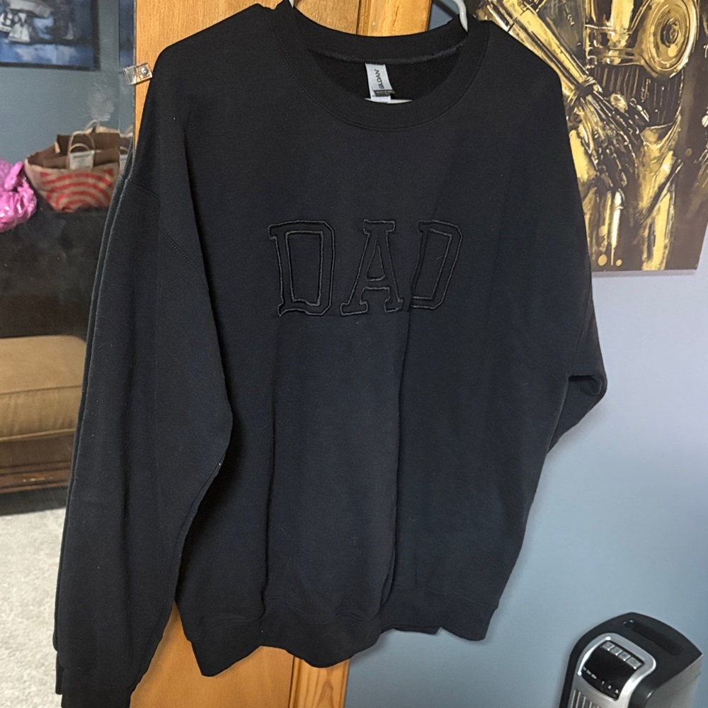 Men’s crewneck sweater
